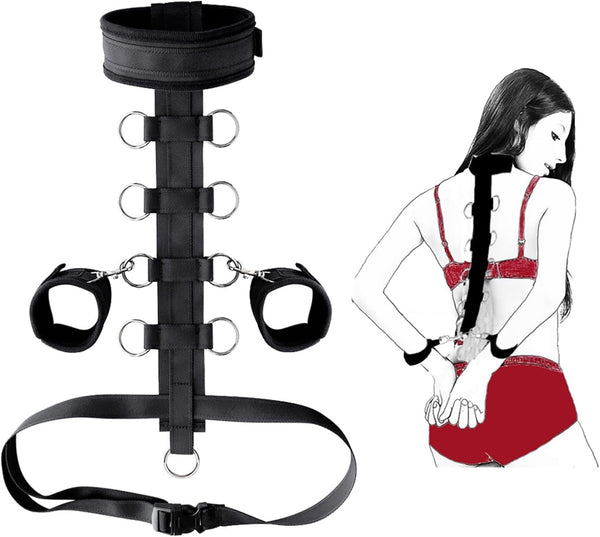 Adjustable SM bondage set with collar and handcuffs for couples